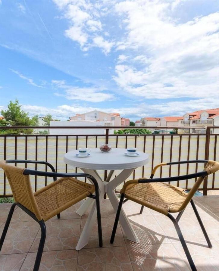 Apartments Anastazija Vodice Eksteriør bilde