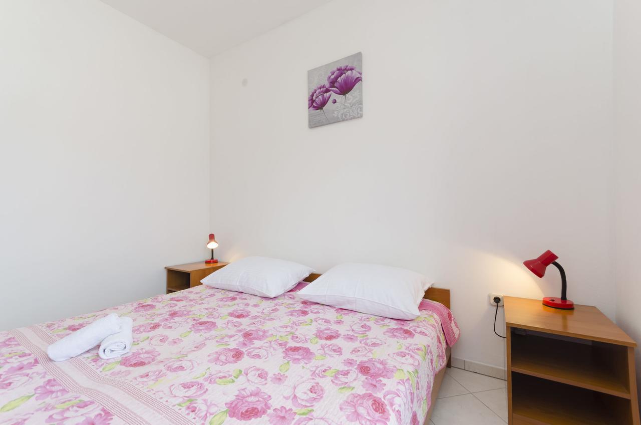 Apartments Anastazija Vodice Eksteriør bilde
