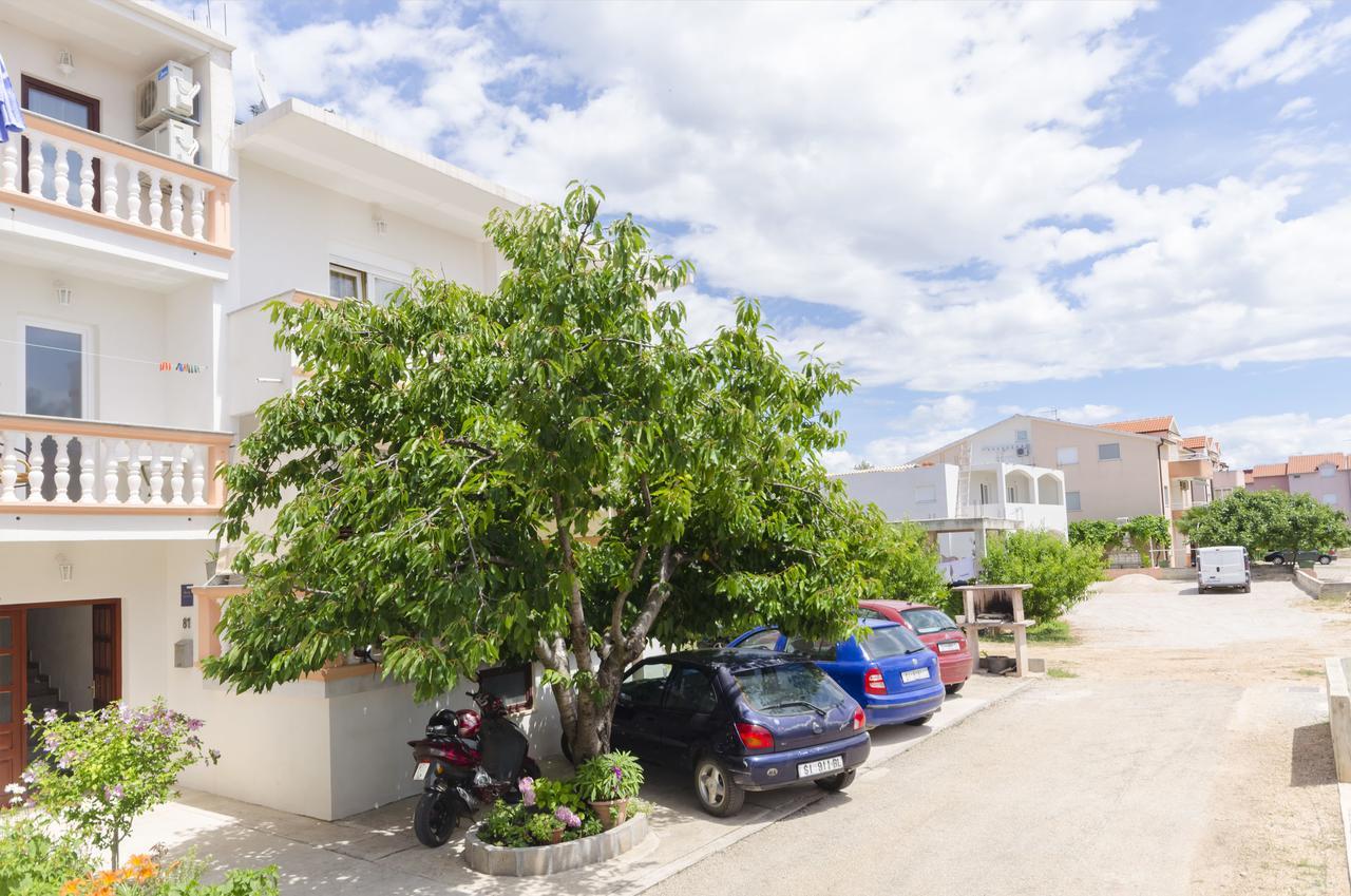 Apartments Anastazija Vodice Eksteriør bilde