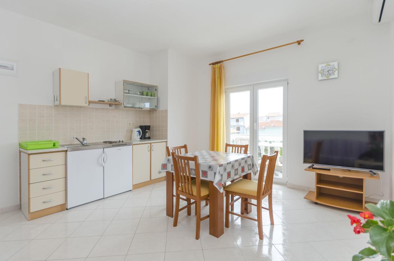 Apartments Anastazija Vodice Eksteriør bilde